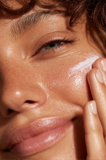 Invisible Pollution on Our Skin: How Beauty Products Shed Plastic and Microplastics into Our Bodies and the Ocean